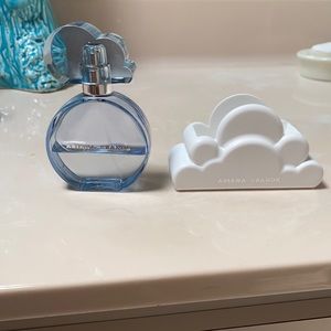 Ariana Grande perfume